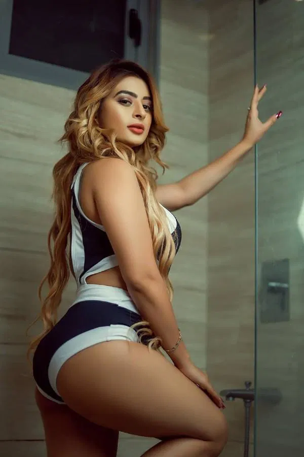 Trusted call girls service in Karachi by BookYourNight in Bahria Town and Defence